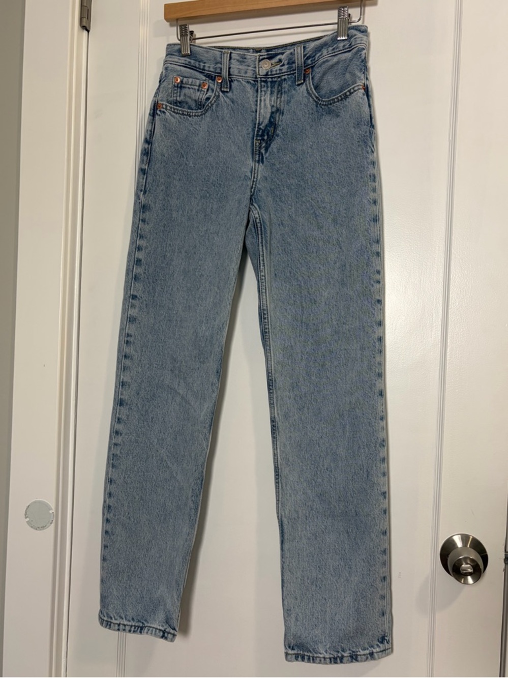 Levi’s Low Pro Straight Jeans
